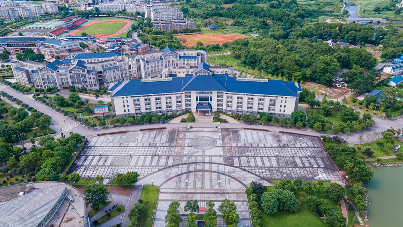 揭秘热敏电阻与压敏电阻：定制厂家的关键考量